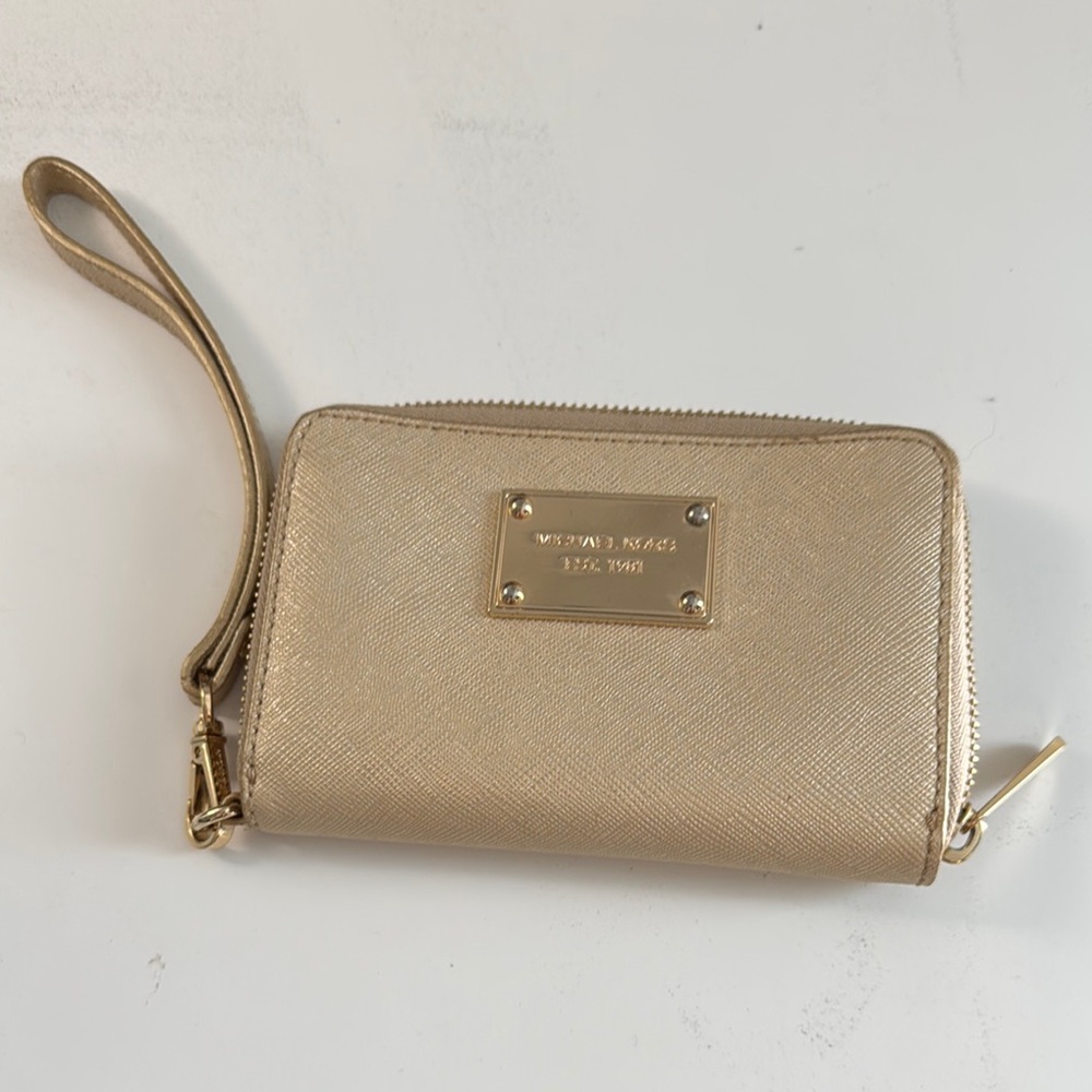 Michael Kors Gold Clutch with Zipper Closure and Smooth Leather